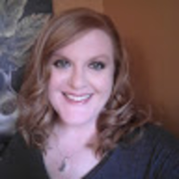 Meet your Posher, Sarah - Picture 1 of 1